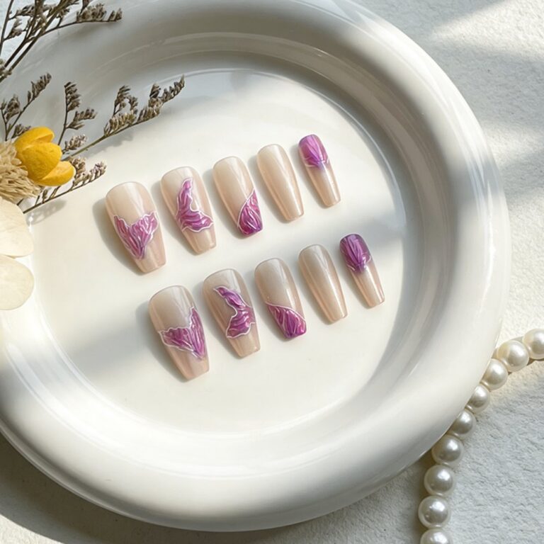 Wearable Nail Art Set 1 24BL011
